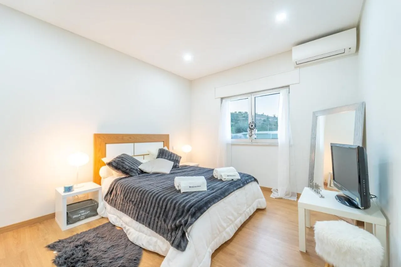 Villa Veneza By Hellovacations Albufeira